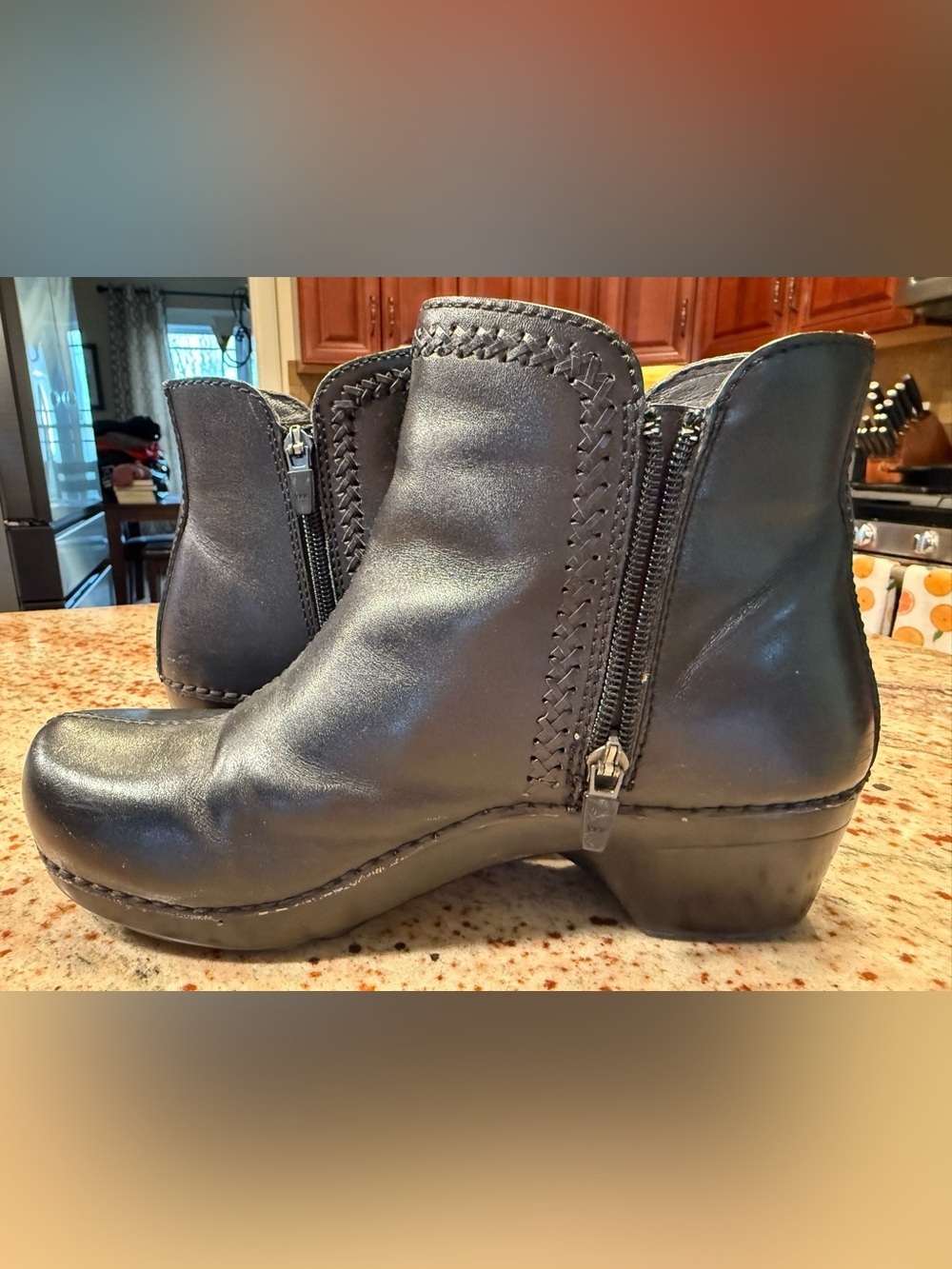 DANSKO Scout Women's Size 38 US 7.5-8 Black Leather Ankle-Boots/Comfort Clogs - Picture 7 of 15